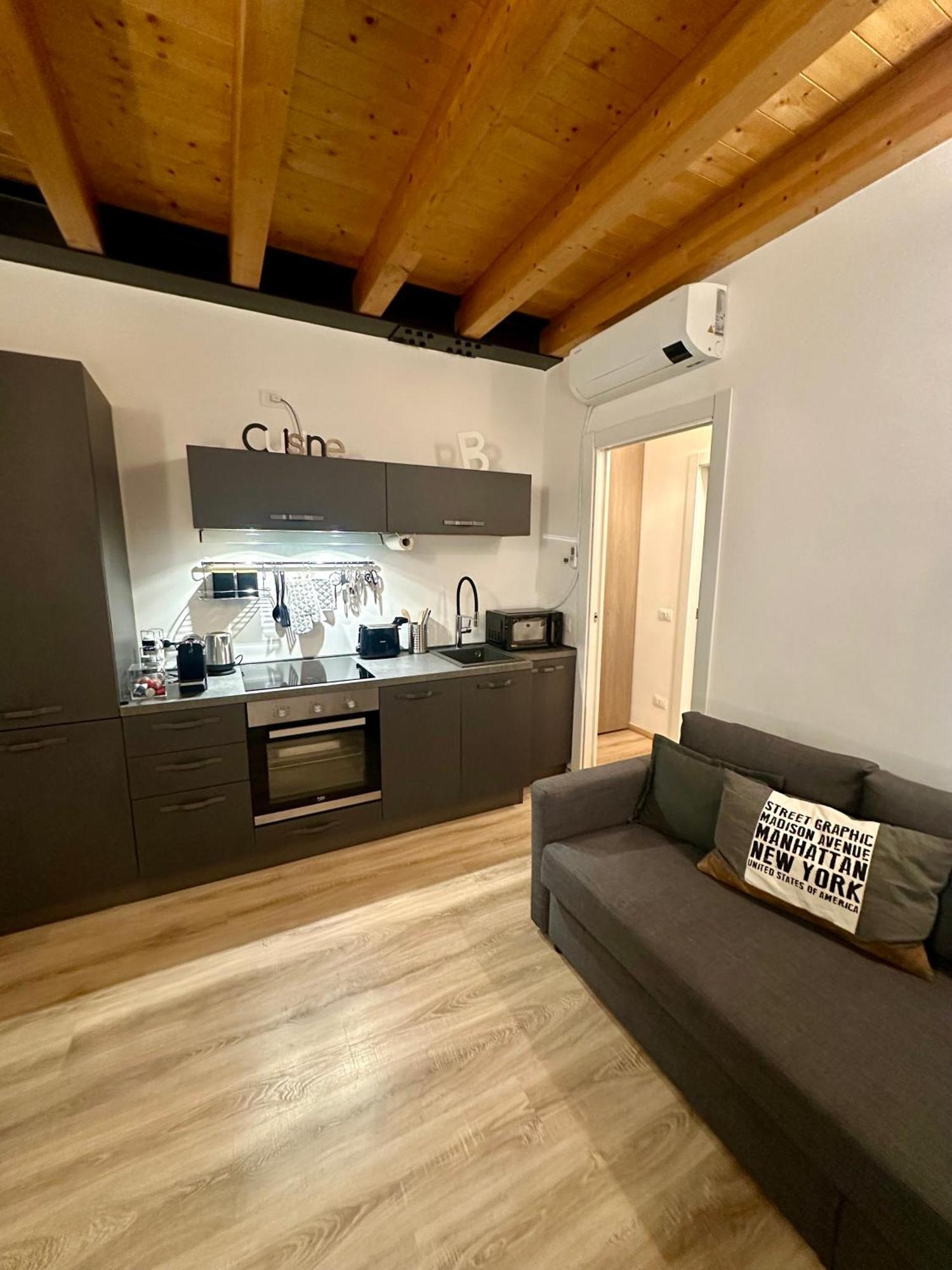 Casa vacanze In Center With Patio *